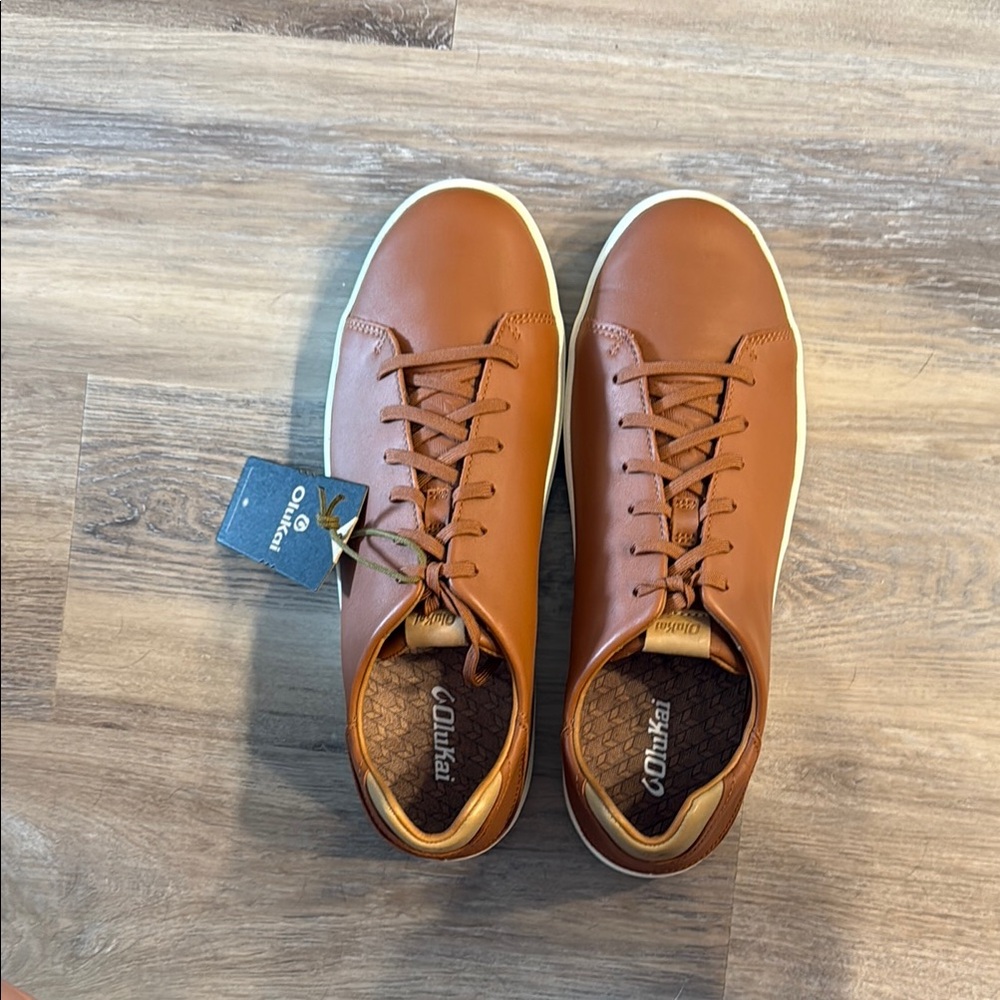 NWT Olukai Men's Brown Leather Sneakers size 13